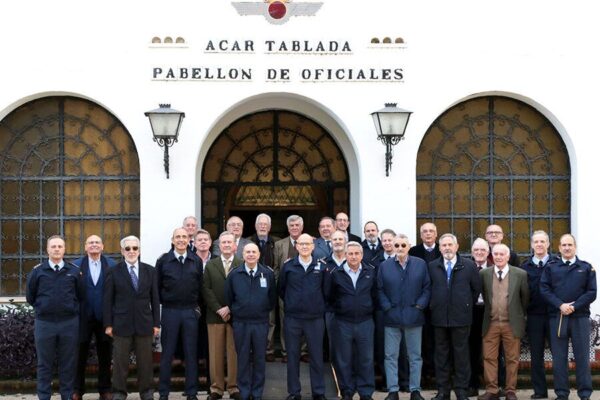 Tablada Centenaria Aviación - Cita Anual De Coroneles En Retiro Y Reserva Próxima A Las Fiestas Navideñas En El Acuartelamiento Aéreo De Tablada