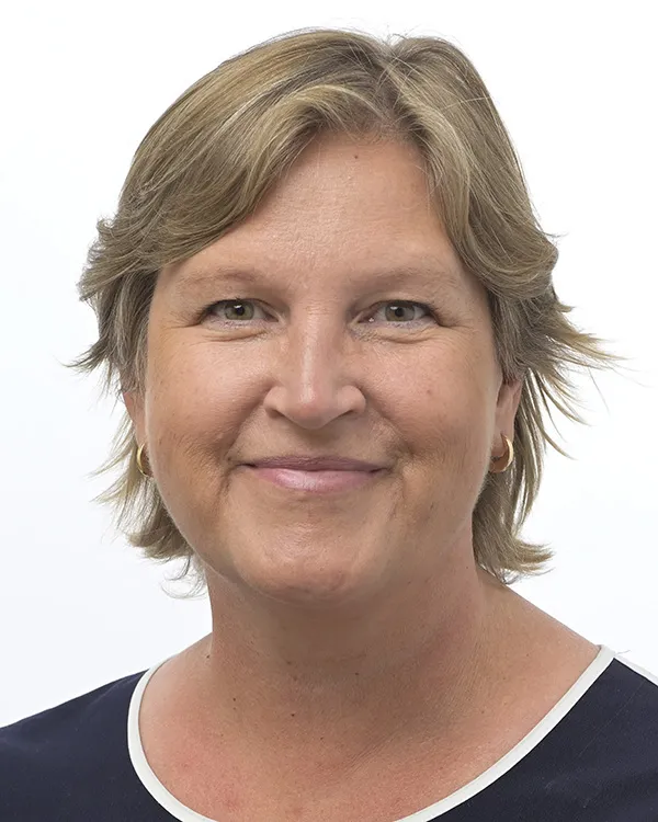 Ejercito de España - Las Nuevas Estrategias de Ciberdefensa en las Fuerzas Armadas Españolas: Innovaciones y Retos