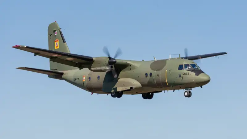 Avion CASA CN-235 Aviocar del Ejercito del Aire espanol en vuelo